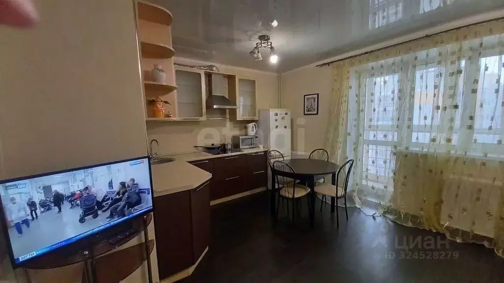 Студия Тюменская область, Тюмень Микрорайон мыс, ул. Судоремонтная, 31 ... - Фото 1