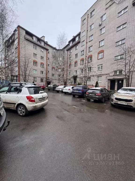 3-к кв. Новгородская область, Великий Новгород Московская ул., 12 ... - Фото 1