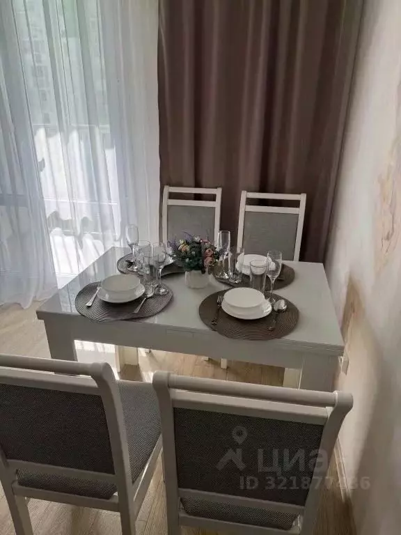 2-к кв. Воронежская область, Воронеж ул. Адмирала Чурсина, 8 (70.0 м) - Фото 1