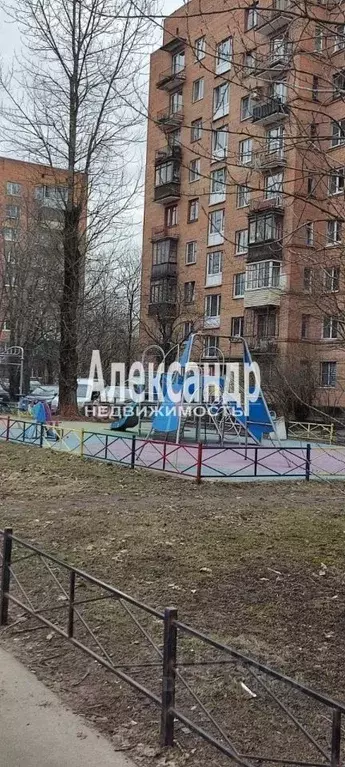 Комната Санкт-Петербург ул. Чекистов, 44 (13.5 м) - Фото 1