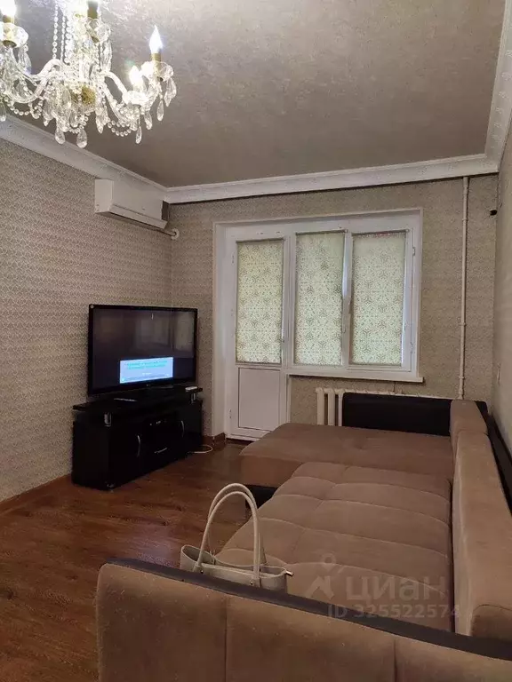 1-к кв. Чеченская республика, Грозный Малгобекская ул., 2 (30.0 м) - Фото 1