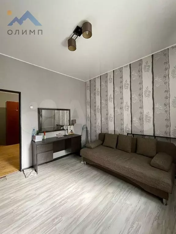 Комната 18 м в 3-к., 3/3 эт. - Фото 1