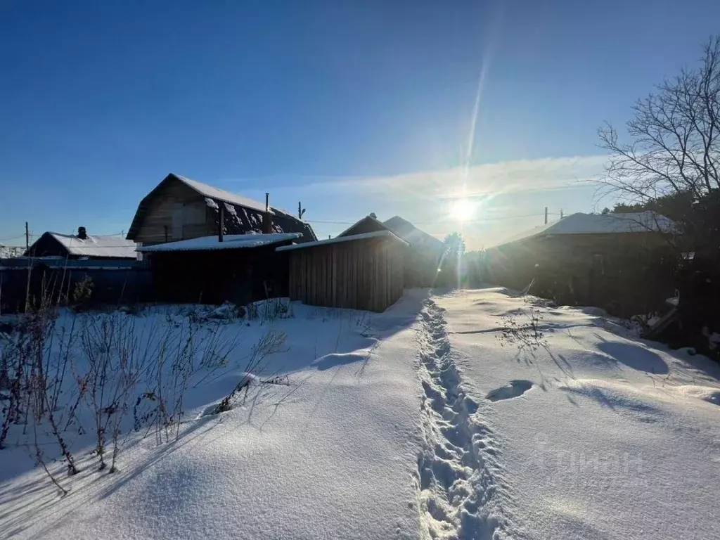 Участок в Иркутская область, Ангарский городской округ, пос. Мегет ул. ... - Фото 1