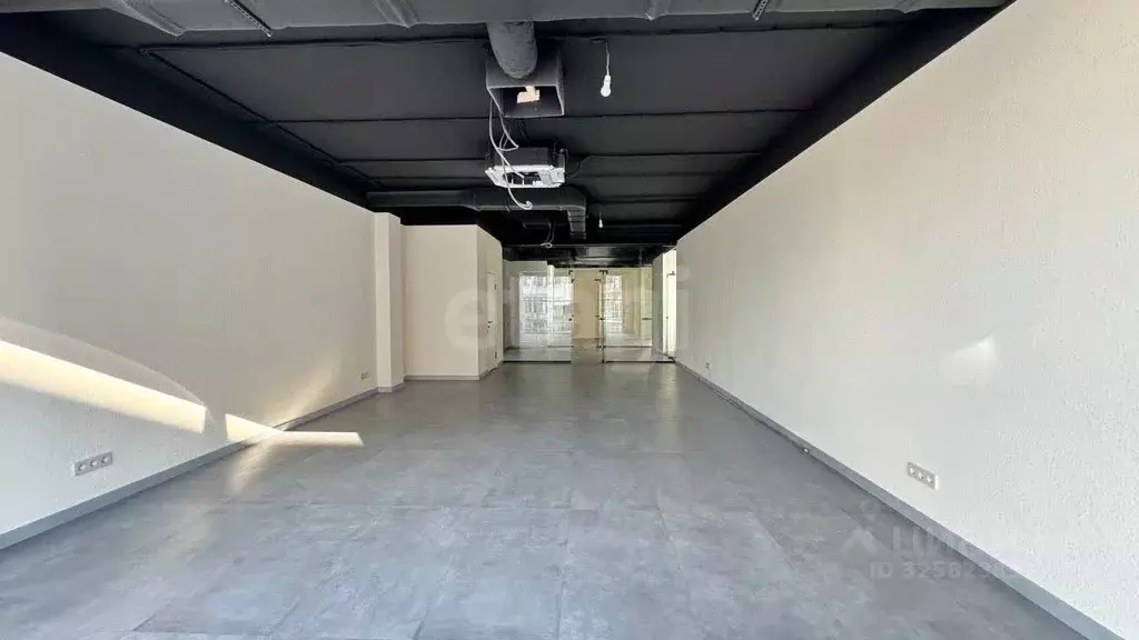 Помещение свободного назначения в Краснодарский край, Геленджик ул. ... - Фото 1