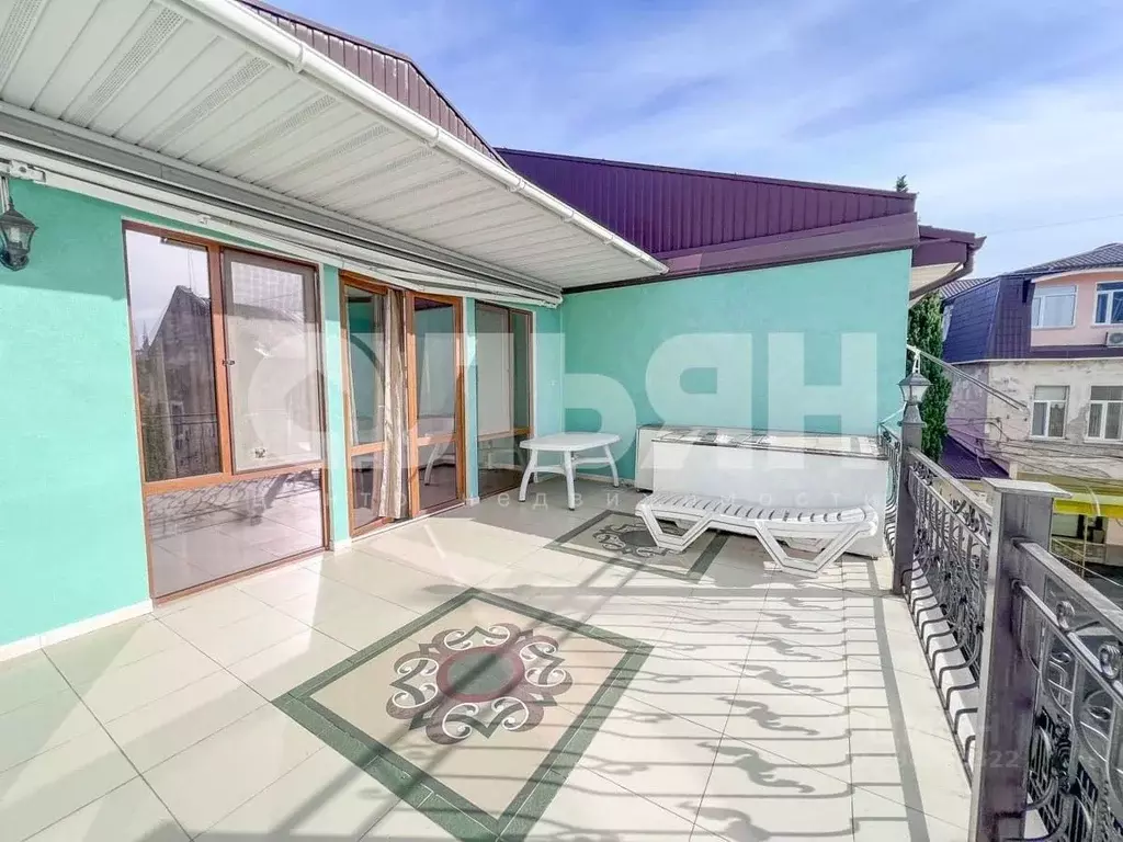 Дом в Крым, Алушта ул. Владимира Хромых, 27 (191 м) - Фото 1