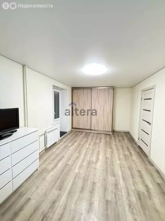 1-комнатная квартира: Казань, улица Сафиуллина, 28 (38 м) - Фото 2