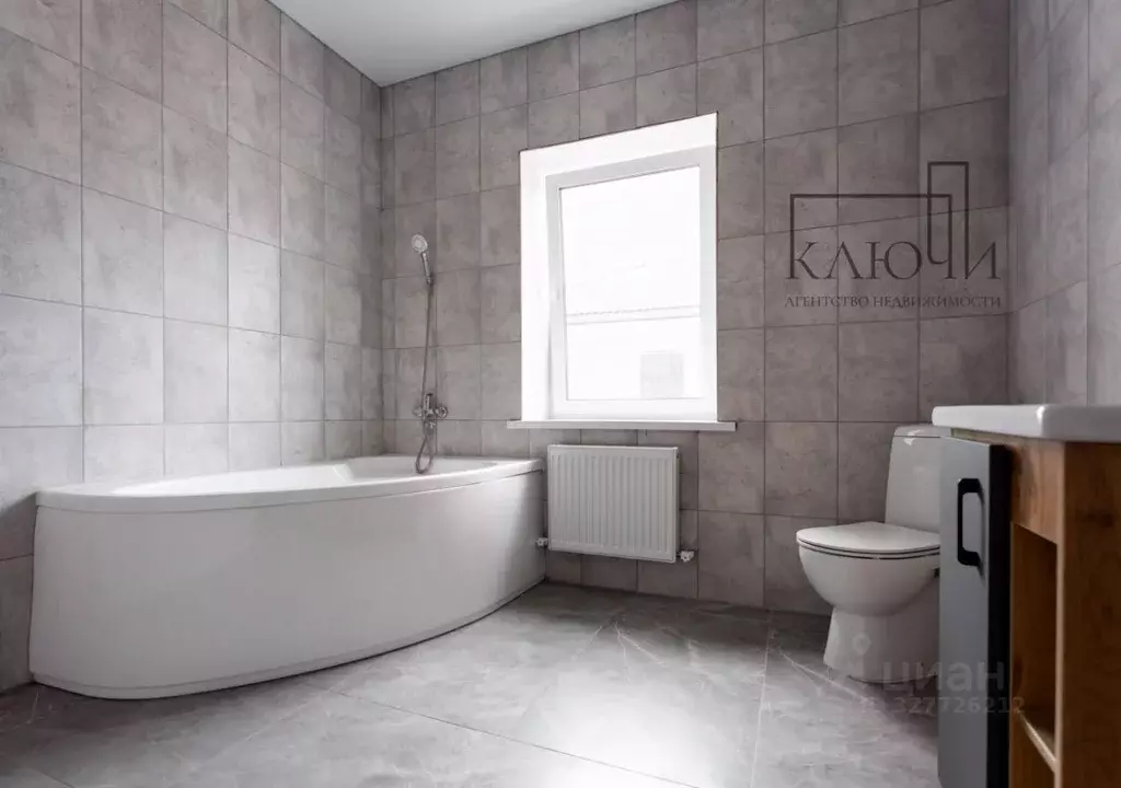 Дом в Челябинская область, с. Агаповка ул. Степная (100 м) - Фото 1