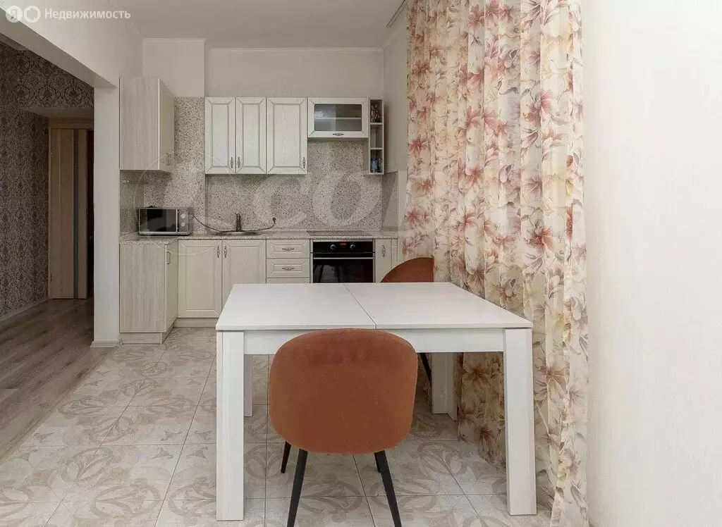 1-комнатная квартира: Тюмень, Пролетарская улица, 111 (45.7 м) - Фото 2