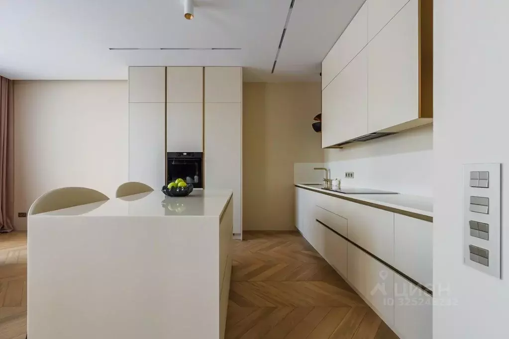 3-к кв. Свердловская область, Екатеринбург ул. Попова, 18 (106.7 м) - Фото 2