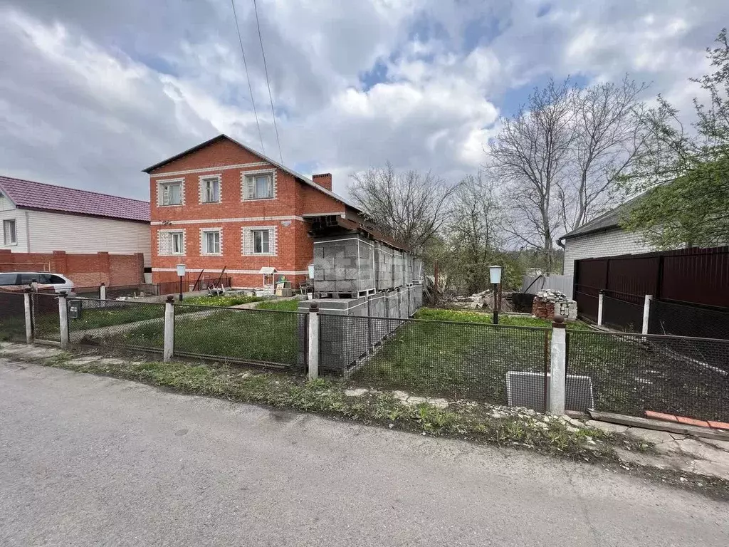 Дом в Белгородская область, Белгородский район, пос. Майский Солнечная ... - Фото 1