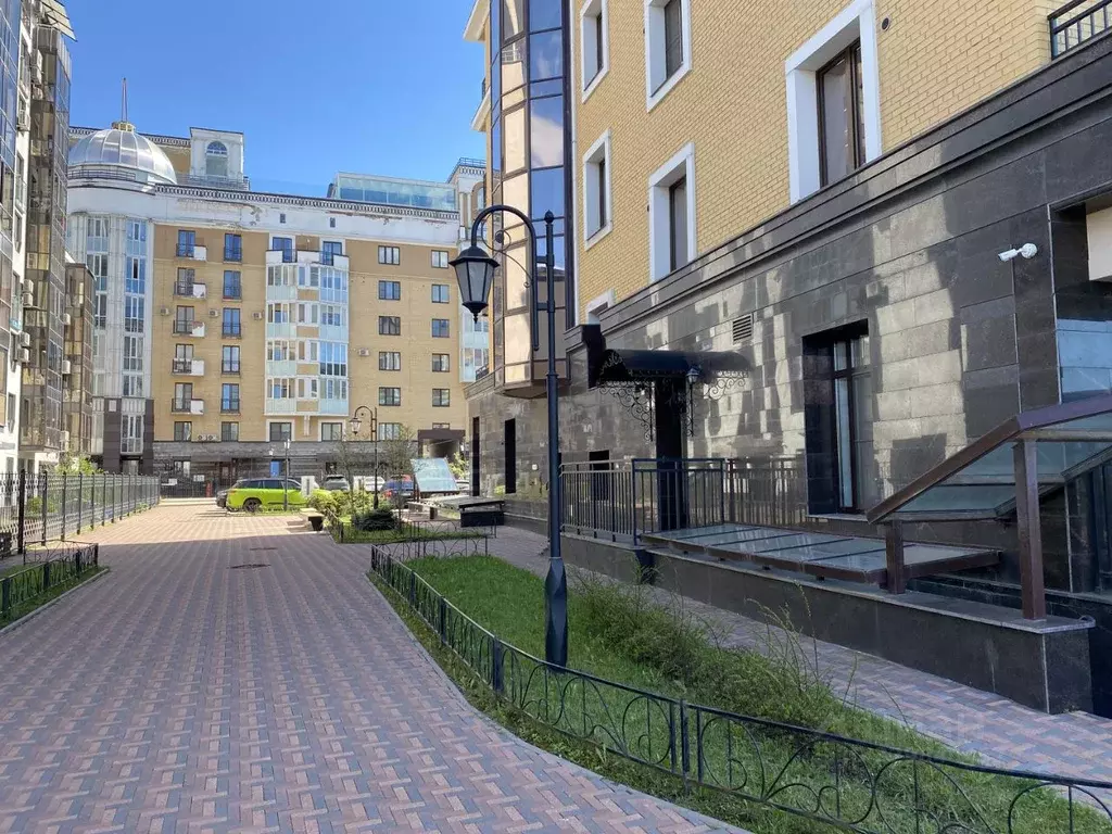 3-к кв. Санкт-Петербург наб. Адмирала Лазарева, 14 (123.5 м) - Фото 2