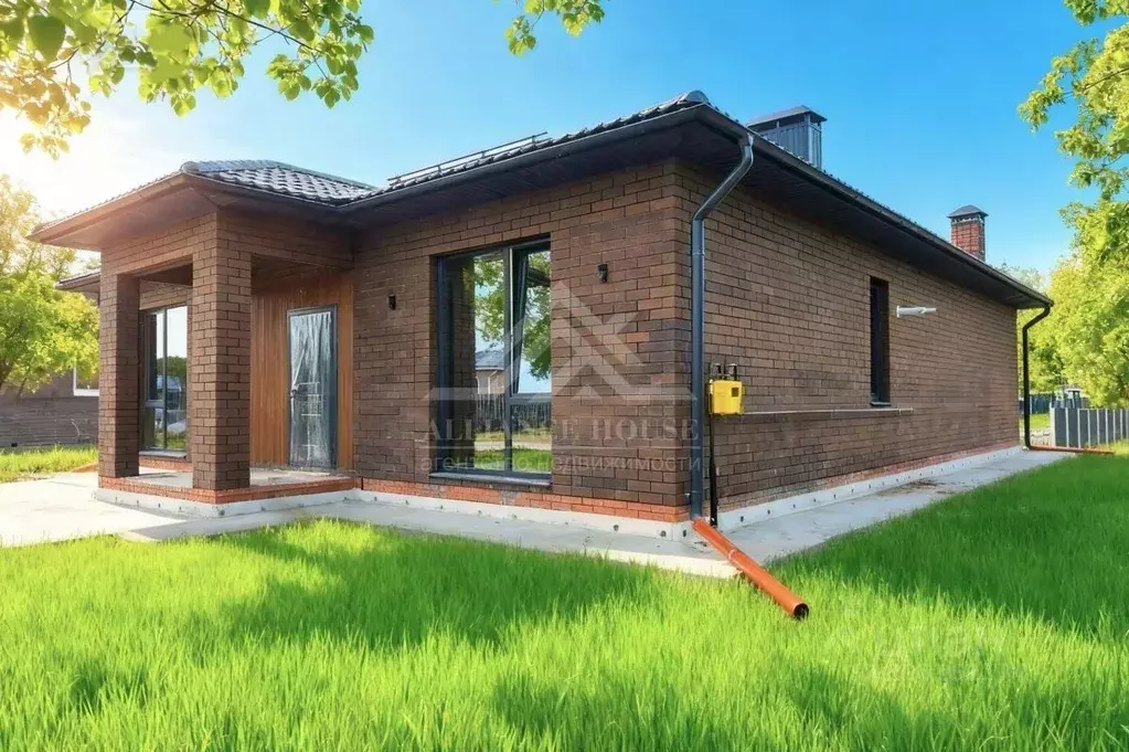 Дом в Татарстан, Казань ул. Галэм (160 м) - Фото 1