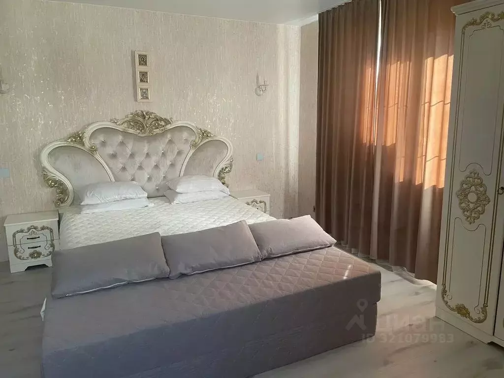 Комната Краснодарский край, Геленджик ул. Набережная, 16 - Фото 0