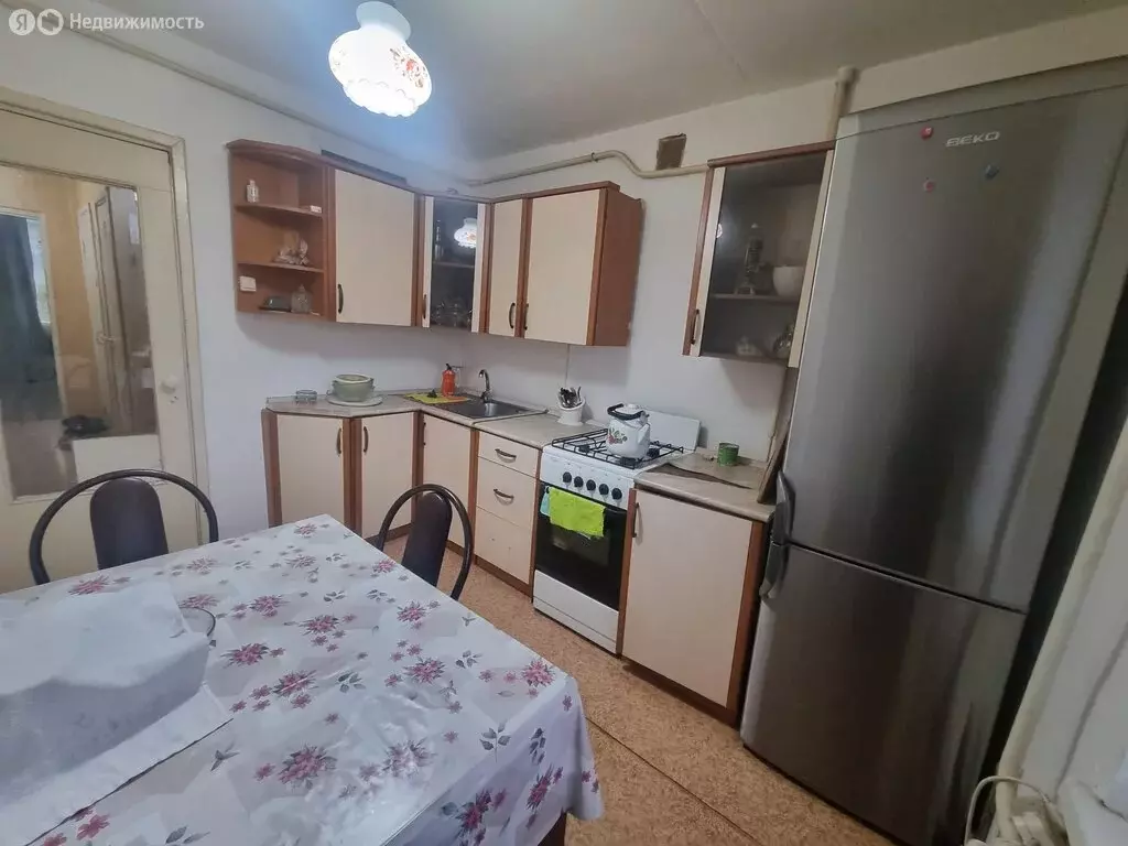 2-комнатная квартира: Белорецк, улица М. Гафури, 159 (49 м) - Фото 2