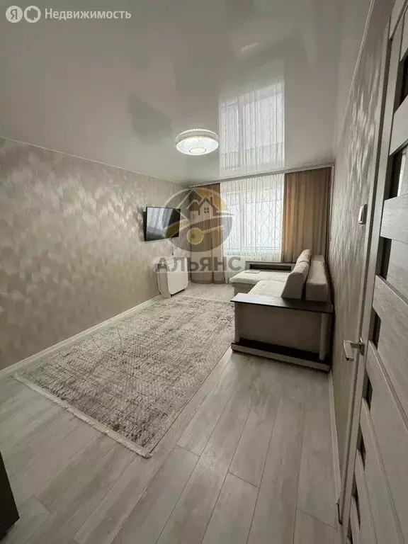 1-комнатная квартира: Новый Уренгой, Юбилейная улица, 2 (31.2 м) - Фото 2