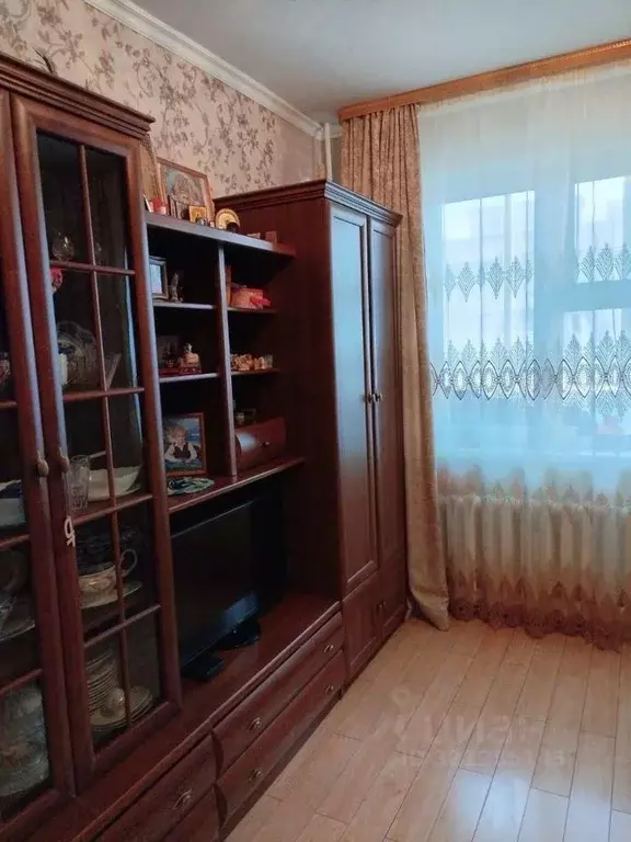 2-к кв. Саха (Якутия), Якутск ул. Дзержинского, 49 (49.0 м) - Фото 0