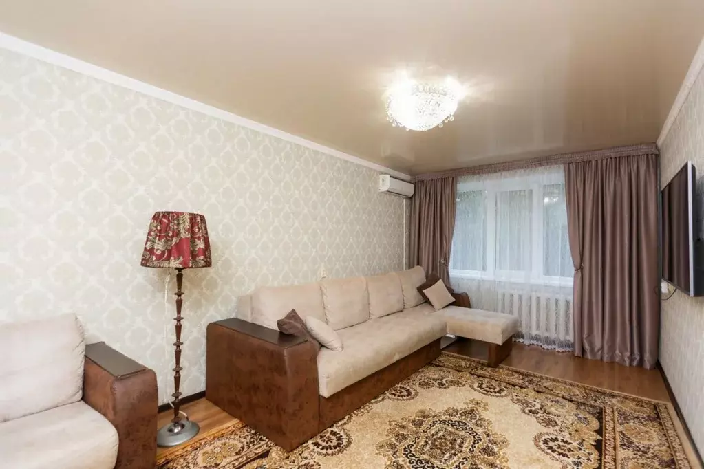 3-к кв. Оренбургская область, Оренбург просп. Дзержинского, 9/1 (66.0 ... - Фото 1