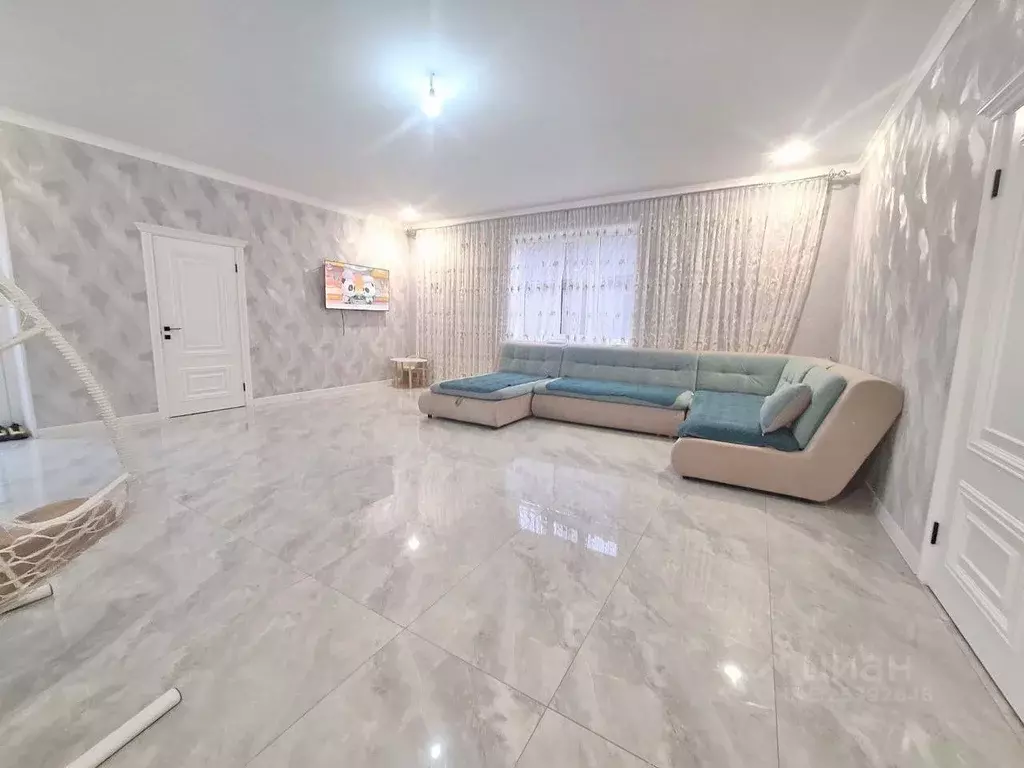 Дом в Кабардино-Балкария, Нальчик городской округ, с. Адиюх ул. ... - Фото 1