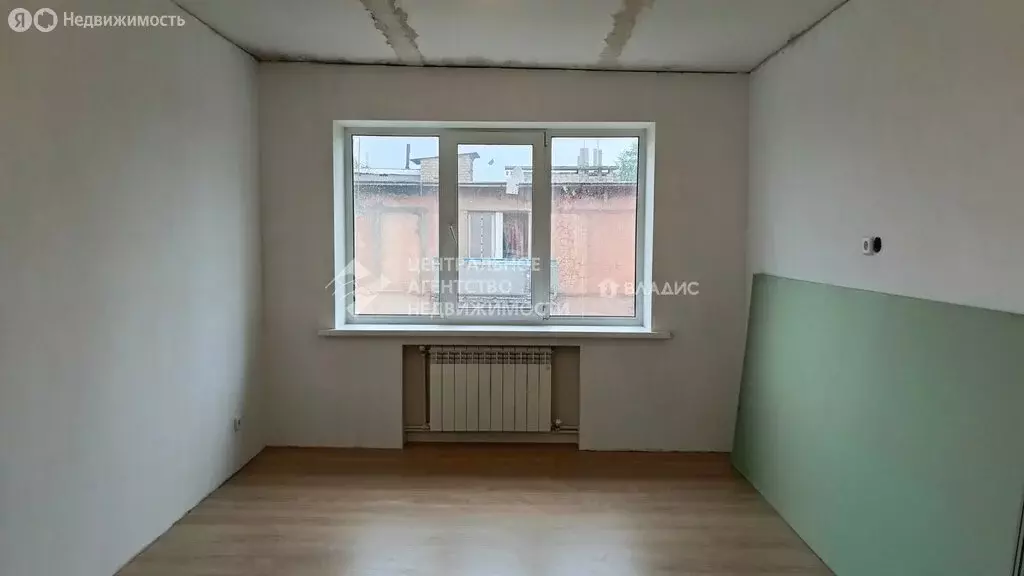 2-комнатная квартира: село Собчаково, Молодёжная улица, 2 (49.5 м) - Фото 0
