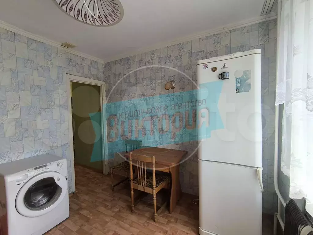 1-к. квартира, 40 м, 1/9 эт. - Фото 1
