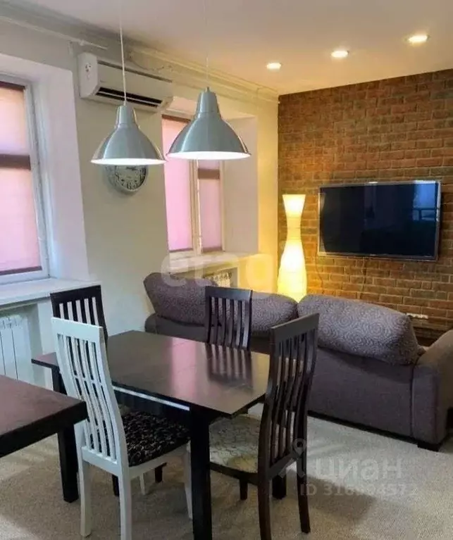 3-к кв. Белгородская область, Белгород ул. Макаренко, 42 (64.0 м) - Фото 2