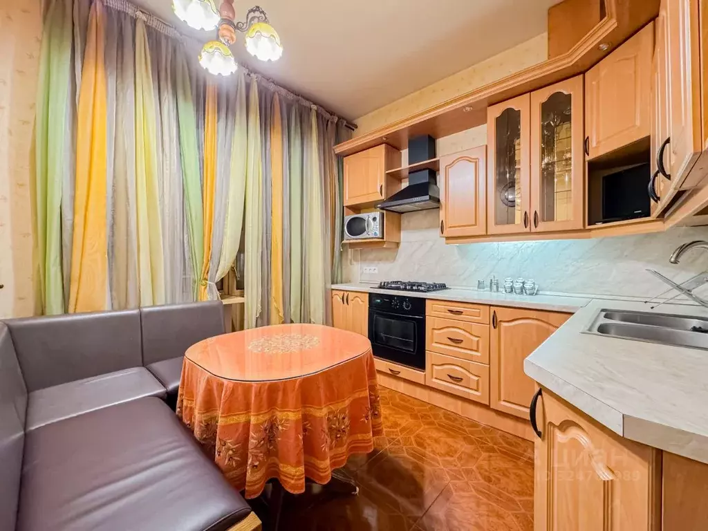 3-к кв. Санкт-Петербург Московский просп., 75 (75.0 м) - Фото 1