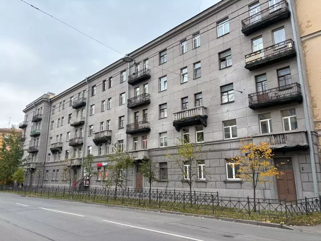 3-к кв. Санкт-Петербург просп. Елизарова, 1 (76.4 м) - Фото 1