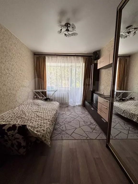Комната 15 м в 5-к., 5/9 эт. - Фото 0