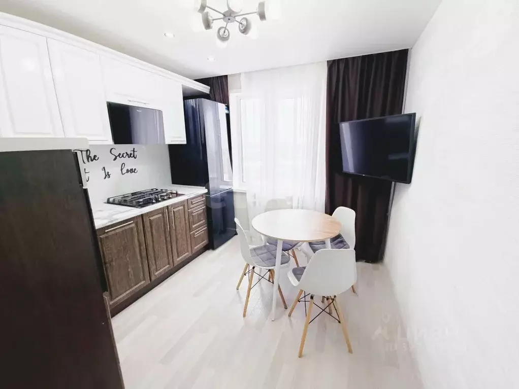 3-к кв. Ярославская область, Ярославль ул. Громова, 56к2 (57.4 м) - Фото 0