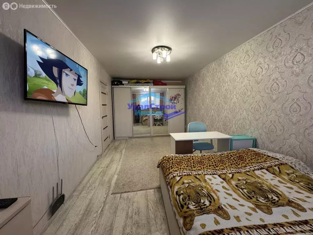 1-комнатная квартира: Октябрьский, 34-й микрорайон, 22/1 (38.7 м) - Фото 1