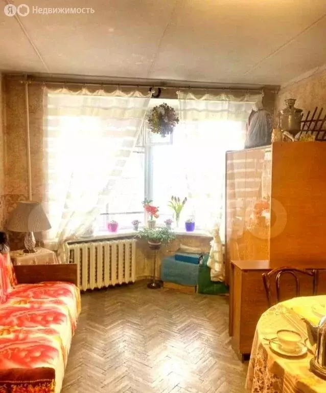 3-комнатная квартира: Санкт-Петербург, Белградская улица, 44к1 (56.6 ... - Фото 0