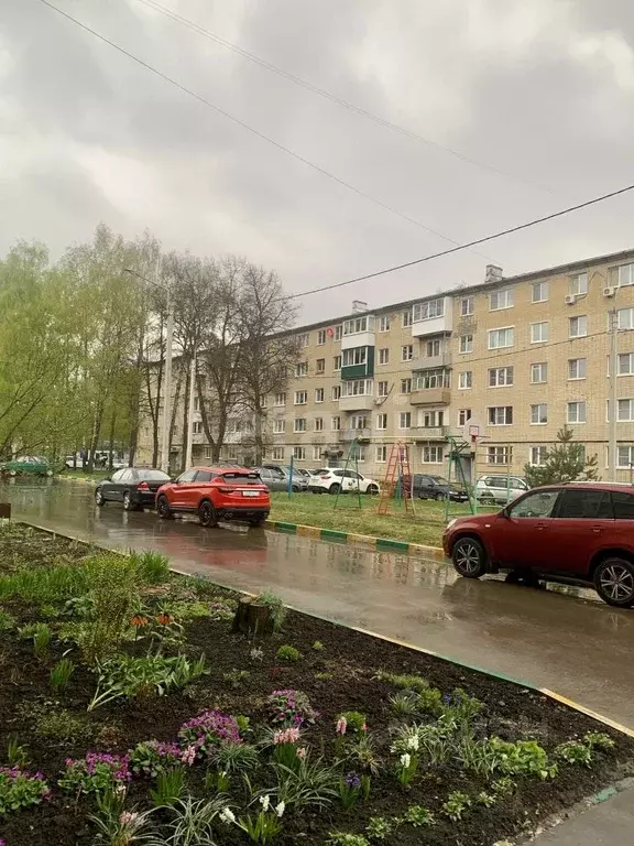 Проезд в новомосковске. Новомосковск донской проезд. новомосковский микрорайон. донская 14 фото дома.