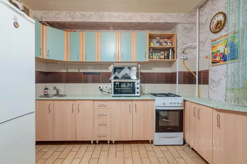 3-к кв. Вологодская область, Вологда Рабочая ул., 1 (69.4 м) - Фото 1