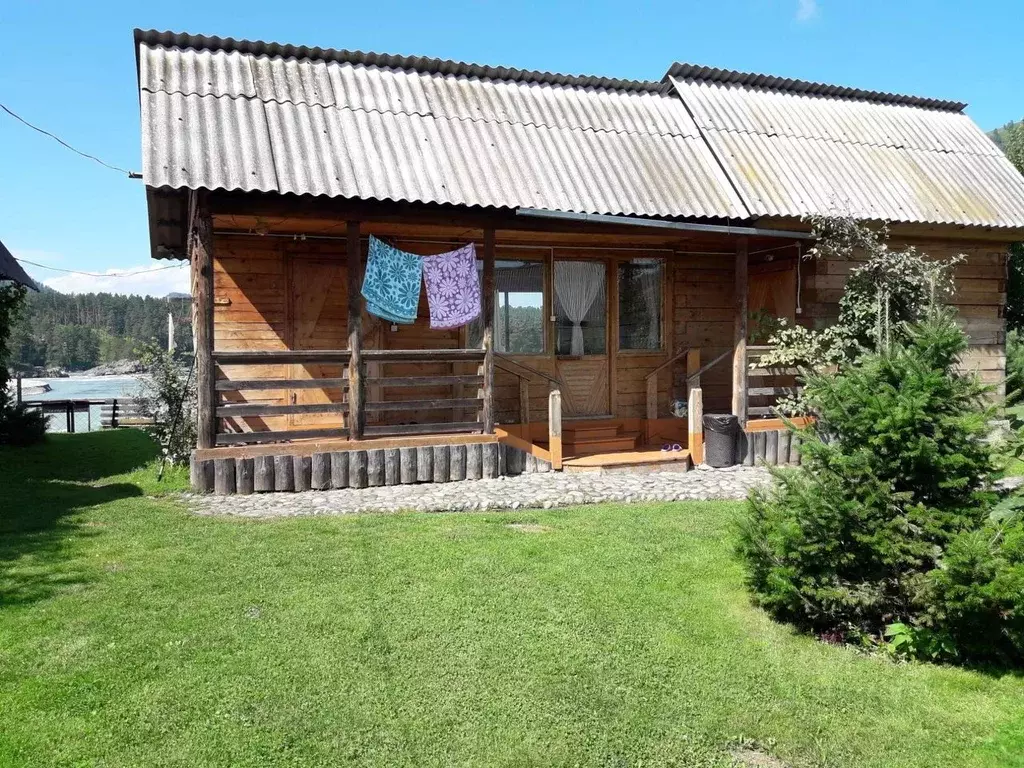 Дом в Алтай, Майминский район, с. Манжерок Катунская ул., 2 (30 м) - Фото 1