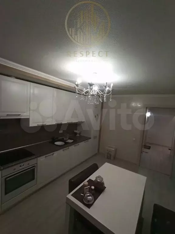3-к. квартира, 90 м, 4/17 эт. - Фото 1