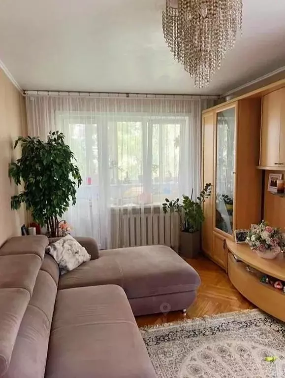 3-к кв. Ростовская область, Ростов-на-Дону просп. Сельмаш, 8 (57.7 м) - Фото 1