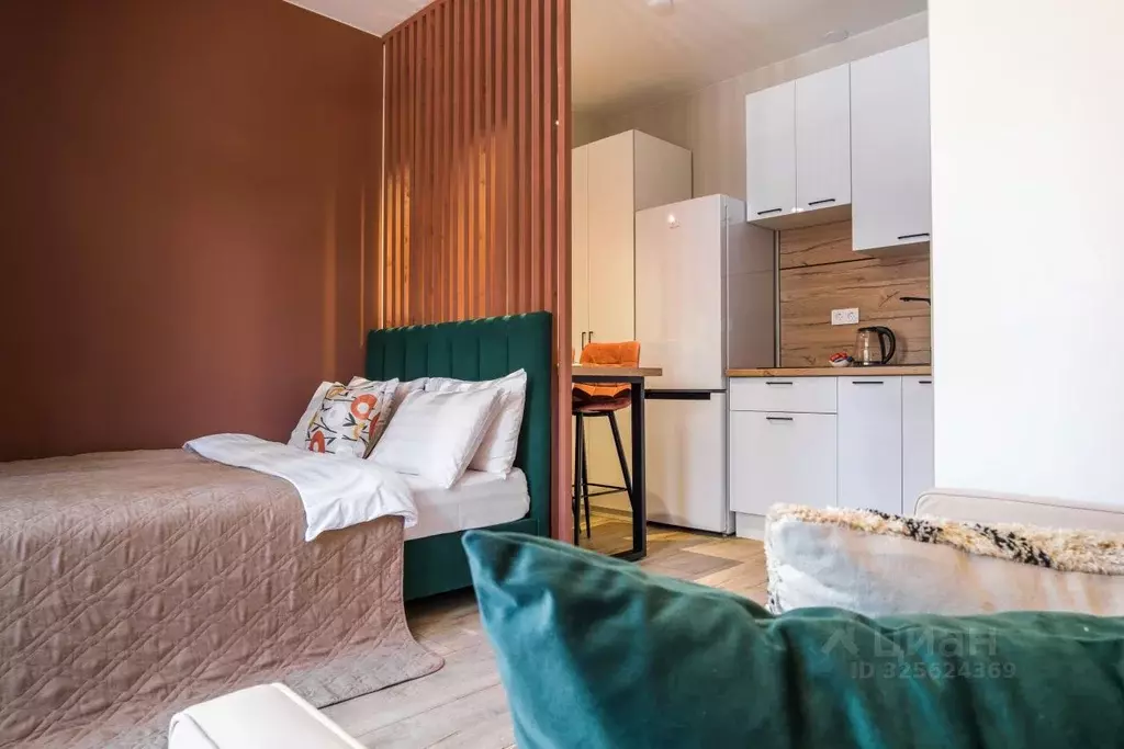 Студия Свердловская область, Екатеринбург ул. Амундсена, 5 (18.0 м) - Фото 1