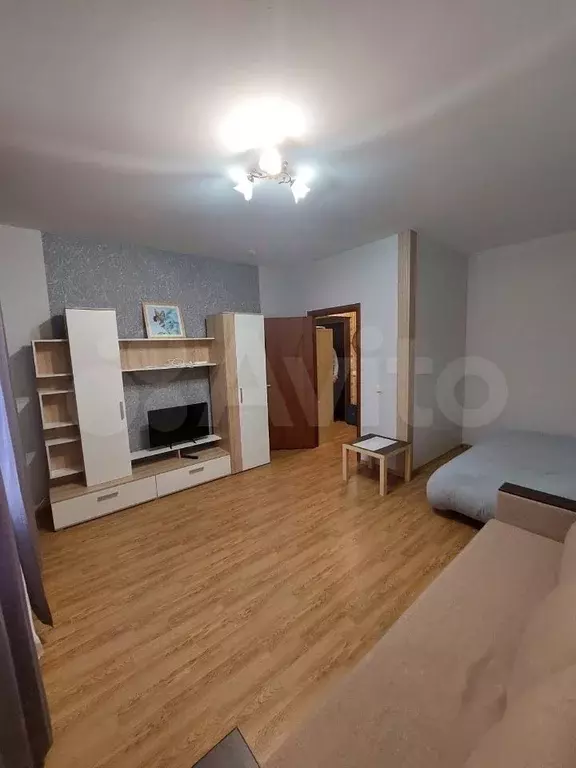 1-к. квартира, 38 м, 4/15 эт. - Фото 0