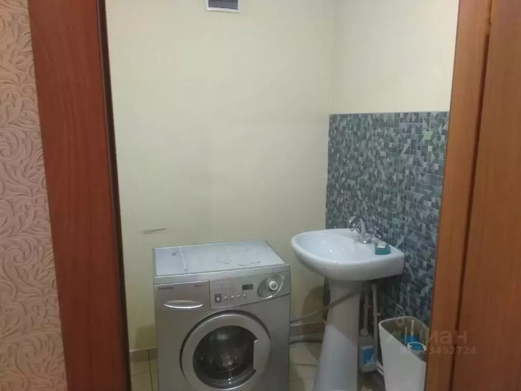 2-к кв. Иркутская область, Иркутск ул. Розы Люксембург, 182/2 (62.0 м) - Фото 0