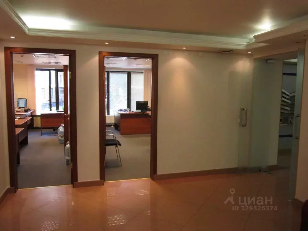 Помещение свободного назначения в Москва Староволынская ул., 15к1 (500 ... - Фото 2