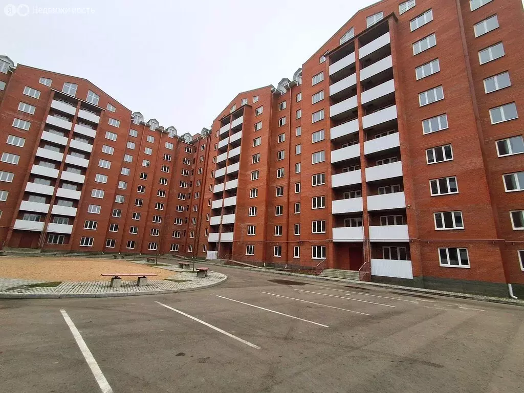 2-комнатная квартира: Радужный, вл54 (90 м) - Фото 2