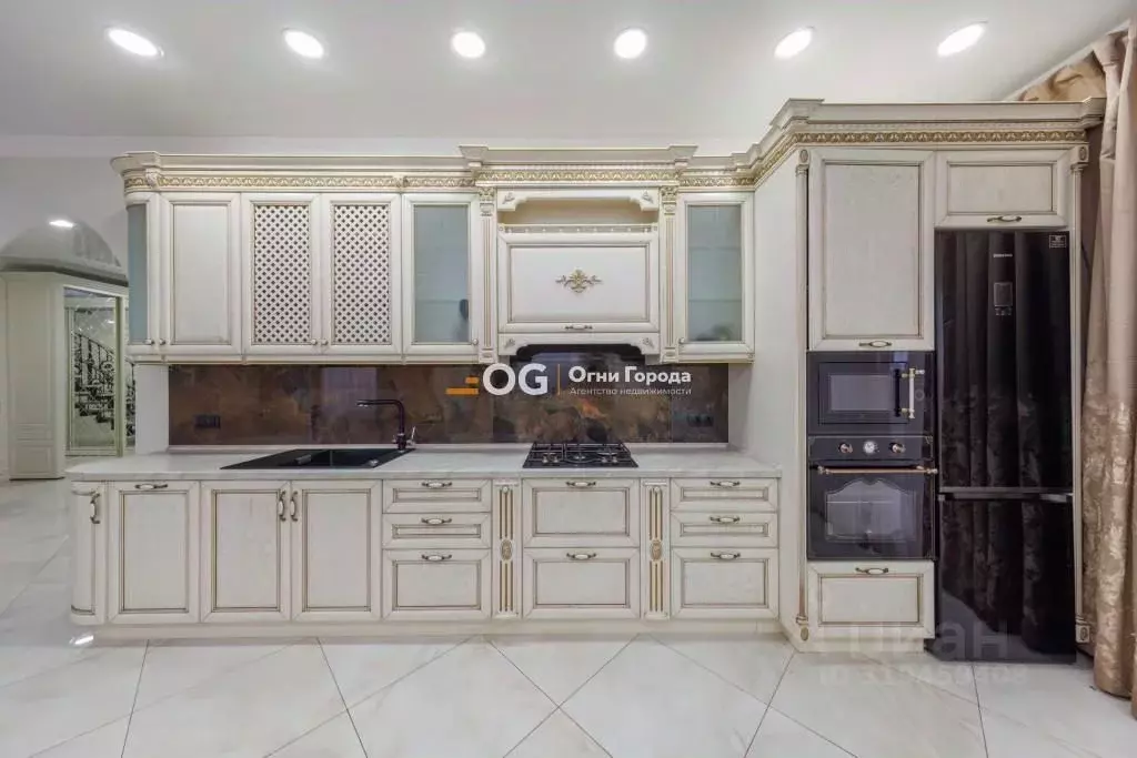 Коттедж в Брянская область, Брянский район, с. Глинищево пер. Вишневый ... - Фото 1