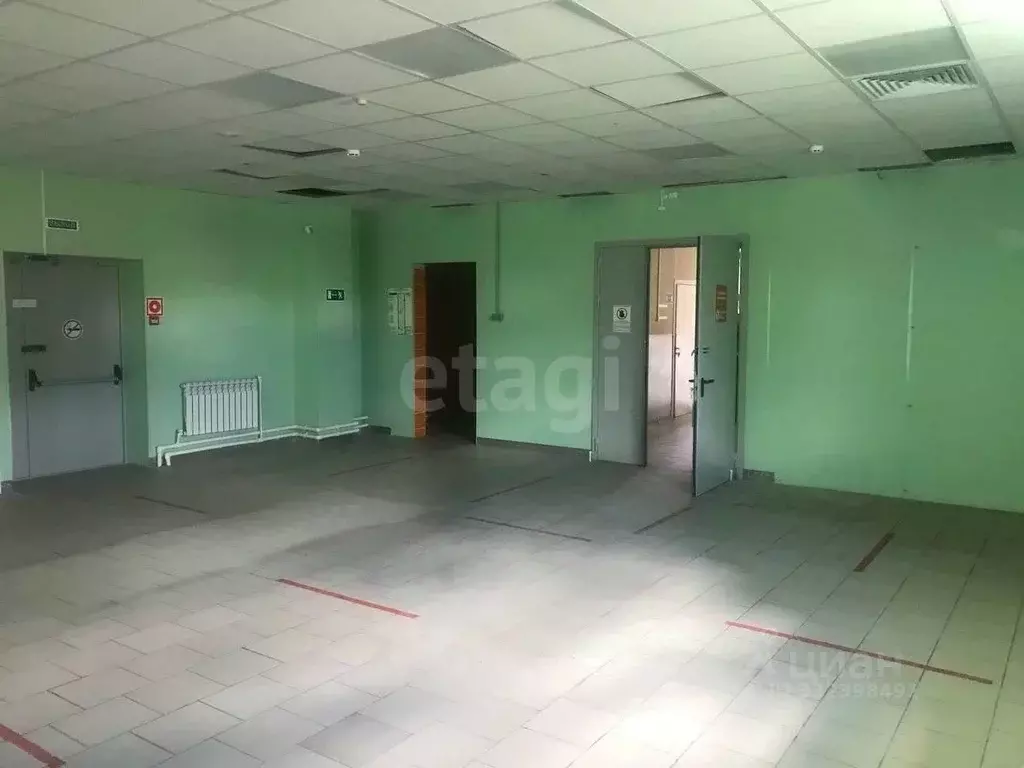 Торговая площадь в Брянская область, Новозыбков ул. Рошаля, 42 (486 м) - Фото 1