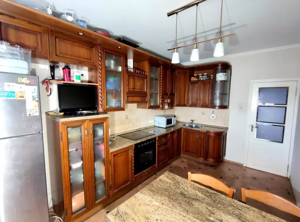 Продается 4-комнатная квартира - Фото 2