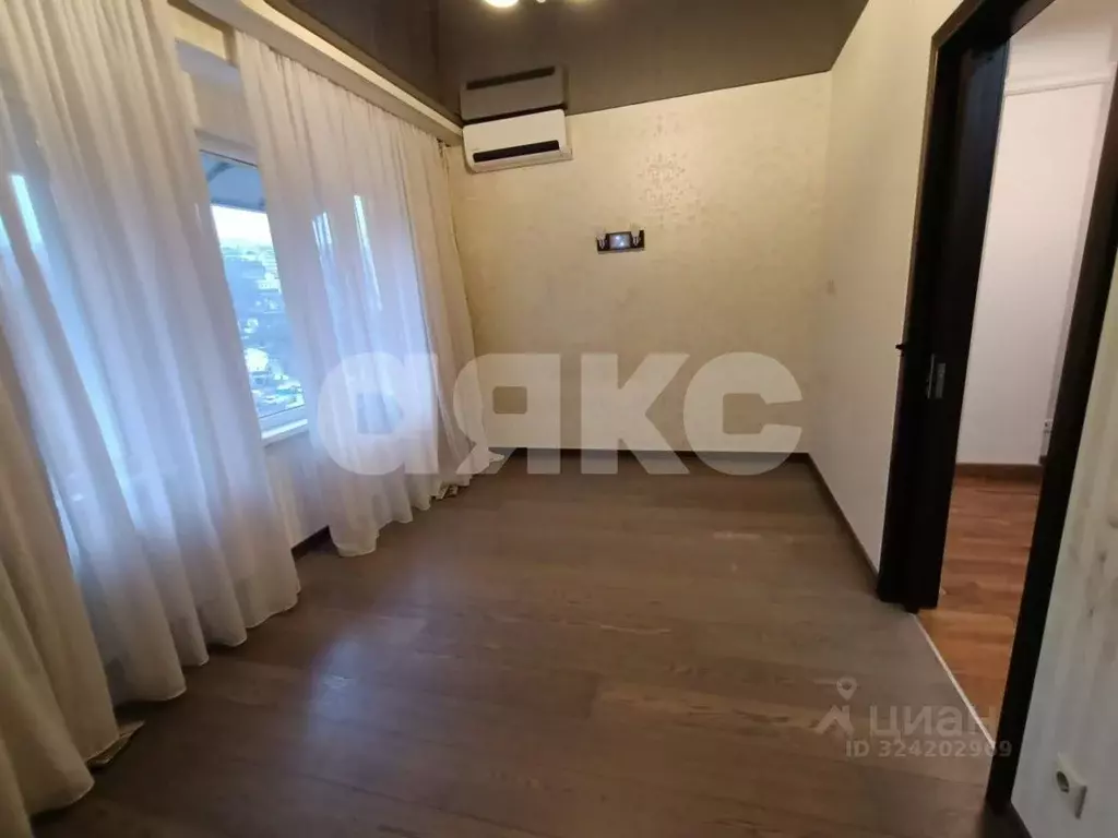 2-к кв. Краснодарский край, Сочи Восточная ул., 8/1 (28.5 м) - Фото 2