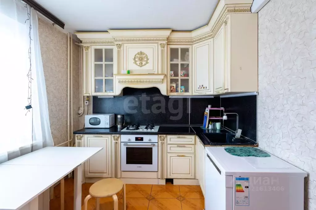 3-к кв. Ханты-Мансийский АО, Ханты-Мансийск ул. Собянина, 5 (80.7 м) - Фото 2