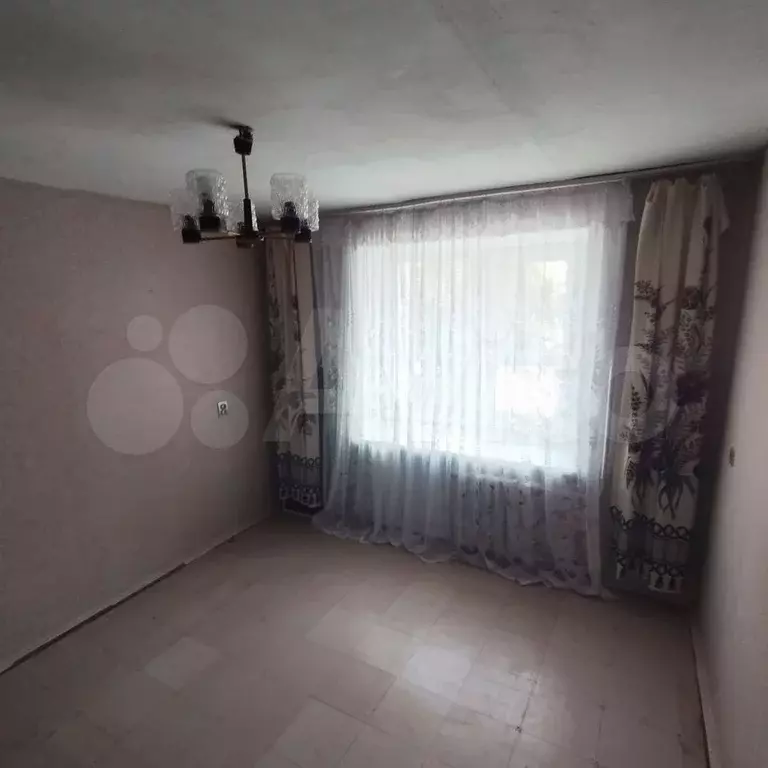 Комната 13 м в 8-к., 2/9 эт. - Фото 1