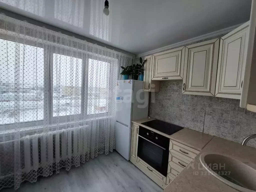 Комната Ямало-Ненецкий АО, Новый Уренгой ул. Геологоразведчиков, 2 ... - Фото 1