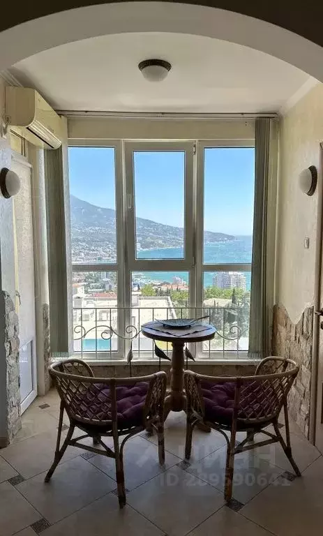 2-к кв. Крым, Ялта ул. Сеченова, 21/31к2 (47.0 м) - Фото 1