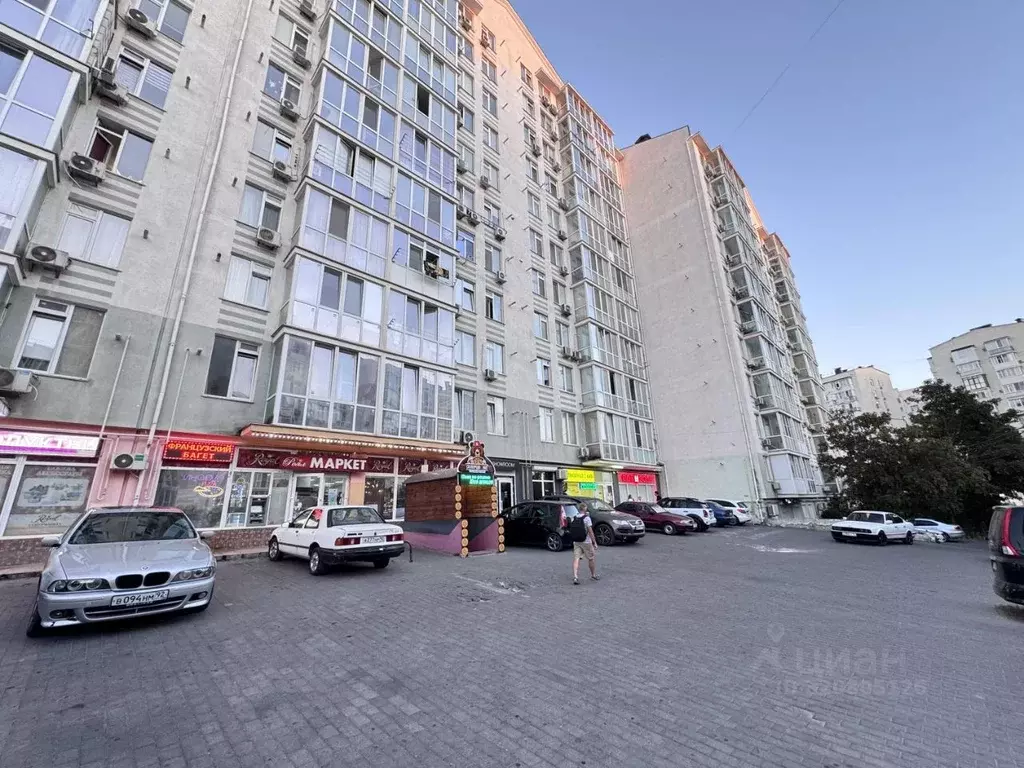 Помещение свободного назначения в Севастополь ул. Колобова, 34/1 (335 ... - Фото 0